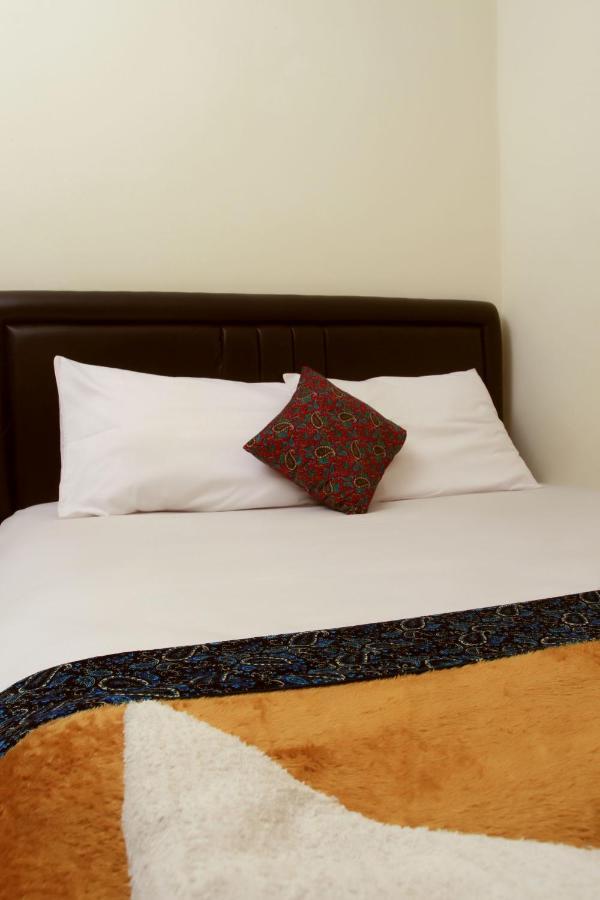 Bantal Guling Trans Hotel Bandung Eksteriør billede
